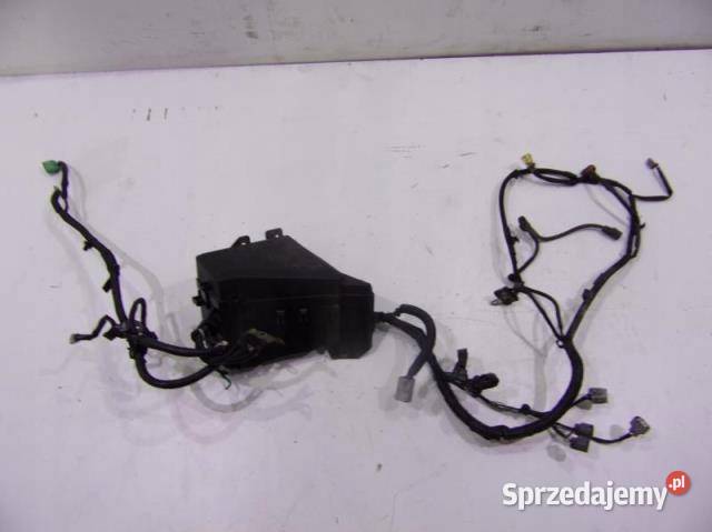 SKRZYNKA BEZPIECZNIKÓW SUBARU OUTBACK 20 D 09