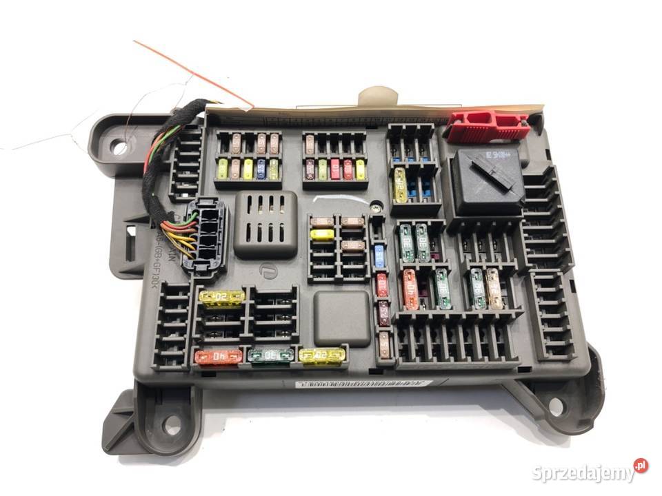 SKRZYNKA BEZPIECZNIKÓW BMW E71 6931687 SUV 0714 sprzedam