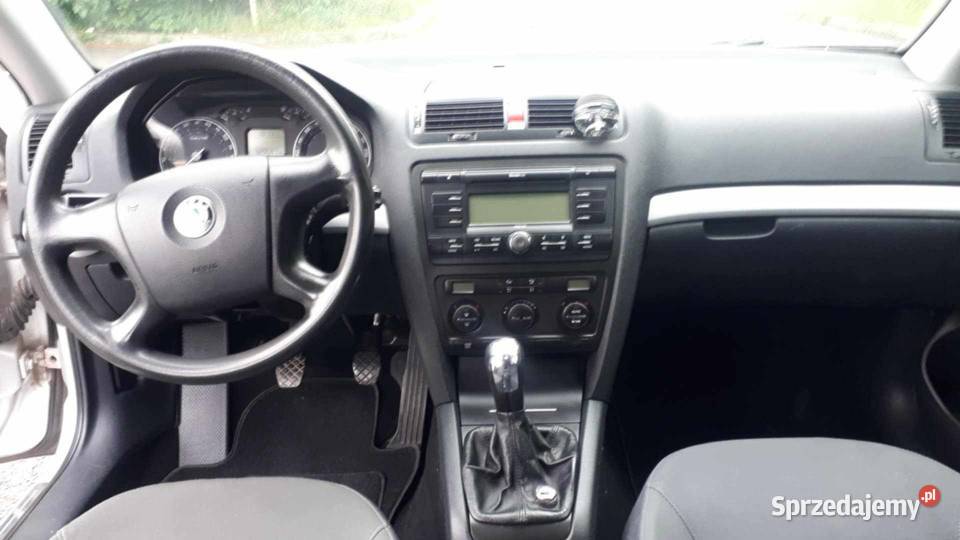 Sprzedam Piękną Skodę Octavia 2 z 2006 roku poduszka powietrzna Octavia Rzeszów sprzedam