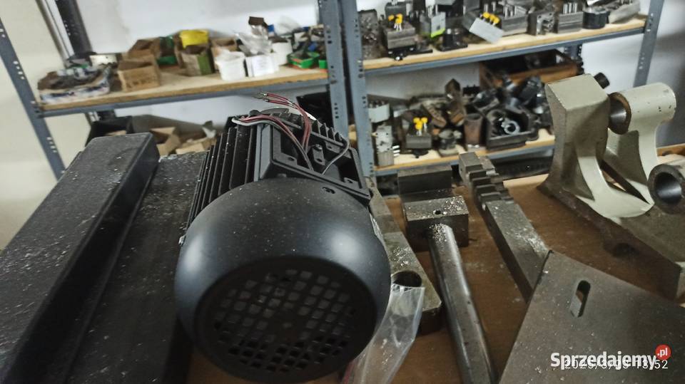 silnik elektryczny 075kW do mechanizmu posuwu Kłodawa sprzedam