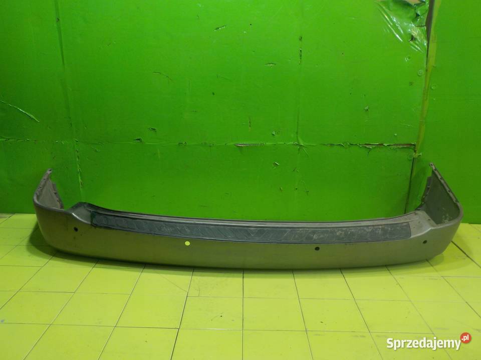 HYUNDAI i800 H1 II 11r zderzak tyl Zderzaki Suków