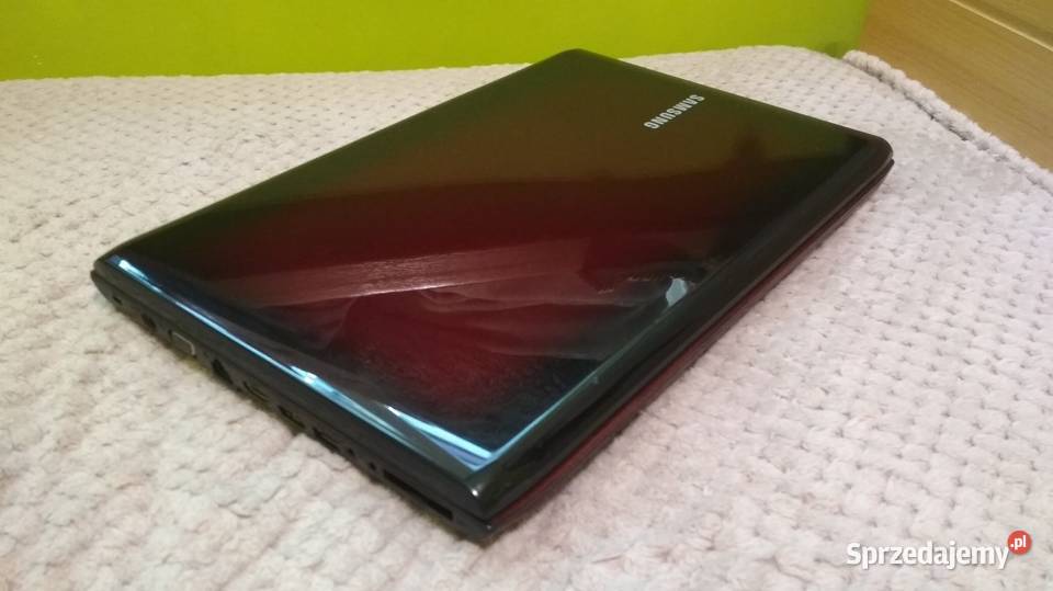 Dwa laptopy Samsung E852 Samsung R580 uszkodzone Białystok