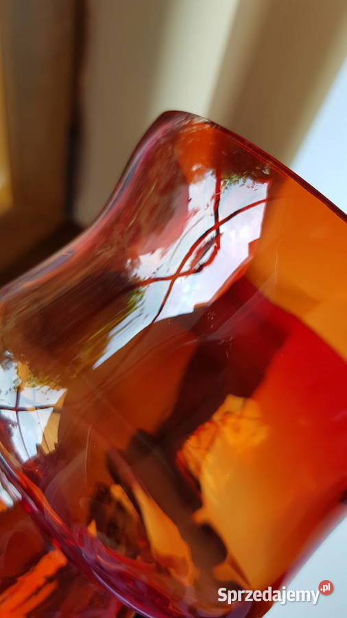 Kanelowany wazon Ząbkowice Staszic kolorowe Porcelana i szkło Dąbrowa Górnicza