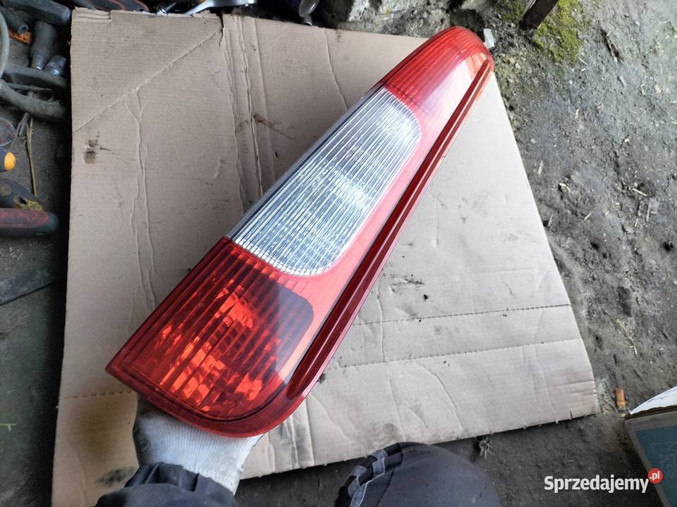 FORD FOCUS C MK1 2004 LAMPA TYŁ TYLNA PRAWA Kamień-Kolonia