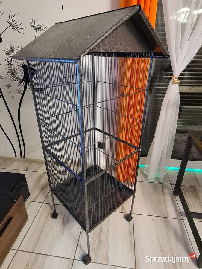 Klatka papug Steklno