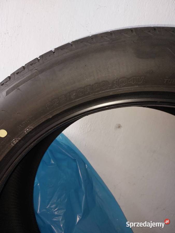 4 letnie Bridgestone Alienza 23550R20 104V Stalowa Wola sprzedam