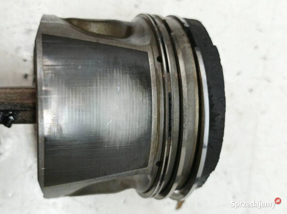 TŁOK KORBOWÓD 81L79 24 D Volvo S80 I 19982006