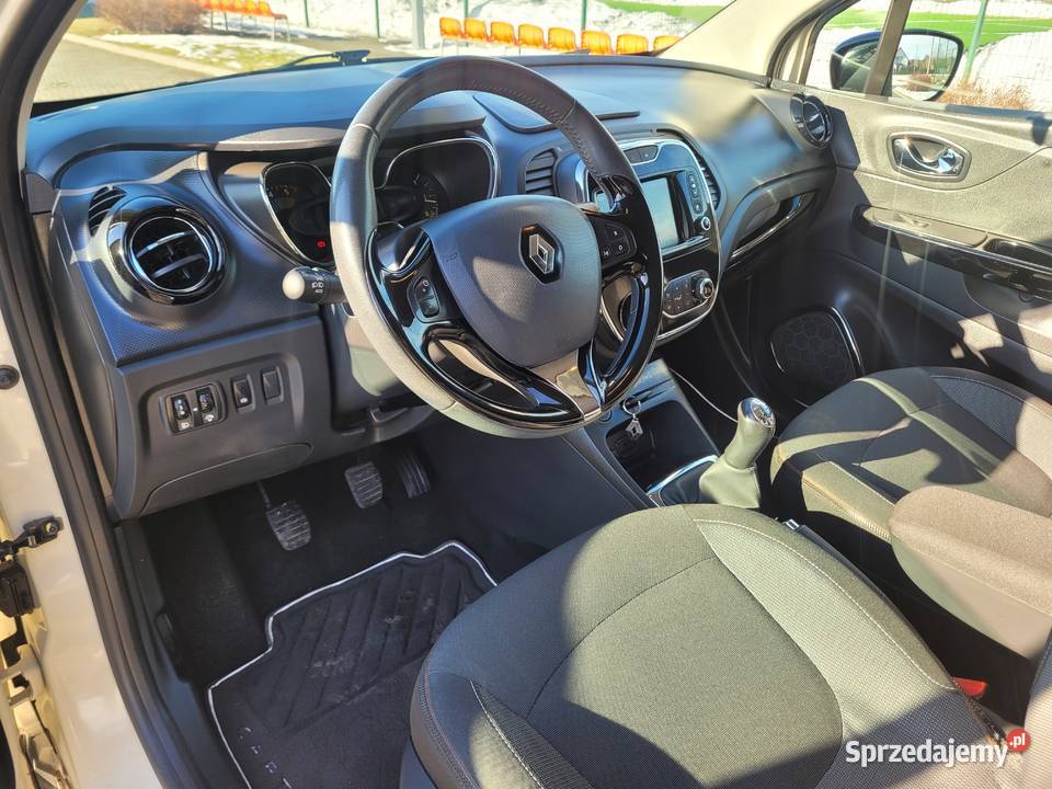 Renault Captur ładny stan Mały przebieg elektryczne lusterka Gniewczyna Łańcucka sprzedam