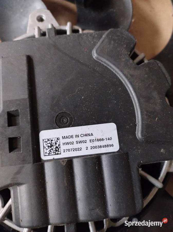 Volvo xc40 recharge E400 V6 wentylator chłodnic Rok produkcji 2022 Chrzanów