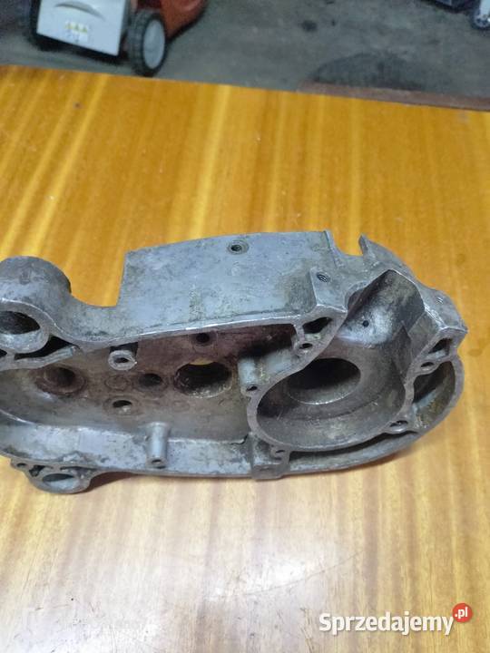 Karter lewy silnika s38 Łubno