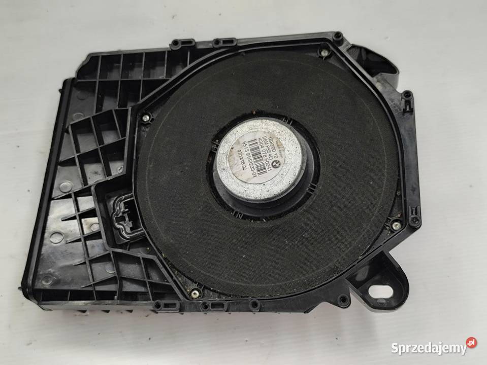 GŁOSNIK NISKOTONOWY FABRYCZNY BMW 1 E87 E81 LIFT Sprzęt audio fabryczny