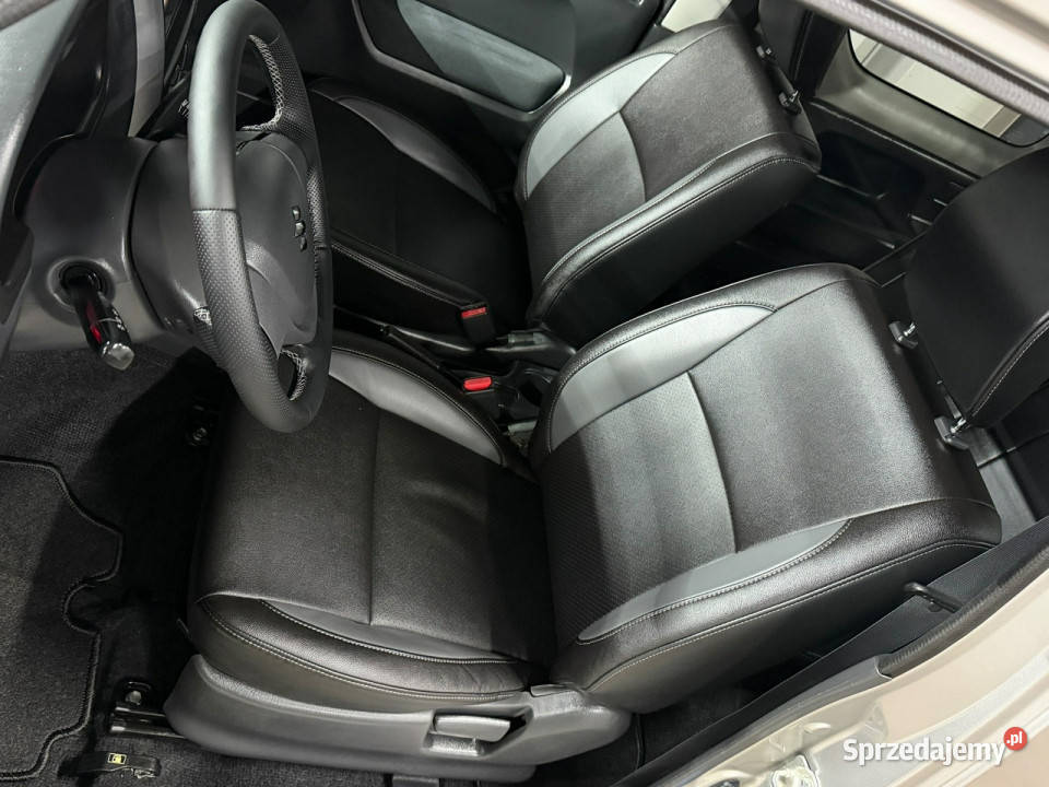 Suzuki Jimny 70tyśkm Perfekcyjny Serwis ASO 1328cm3 Chechło