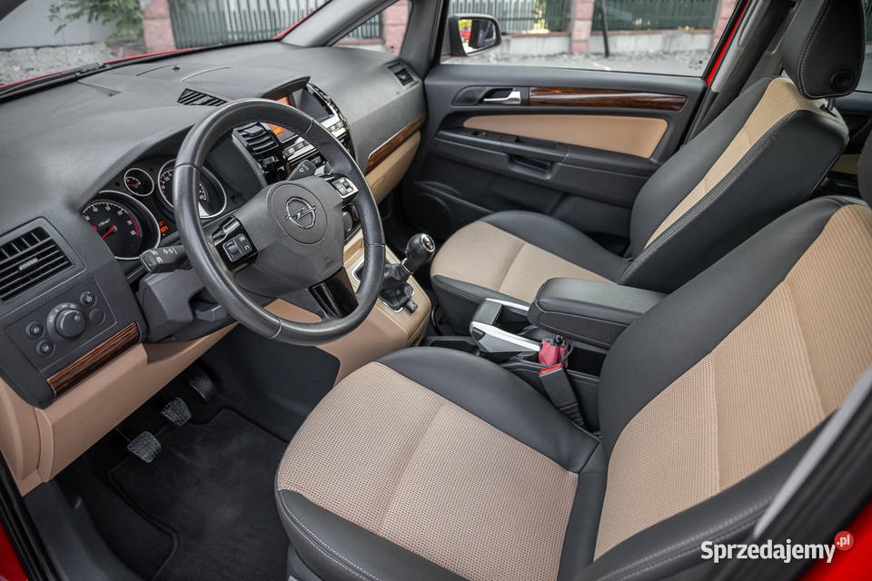 OPEL ZAFIRA OPCLINE LPG 7OSÓB Radom