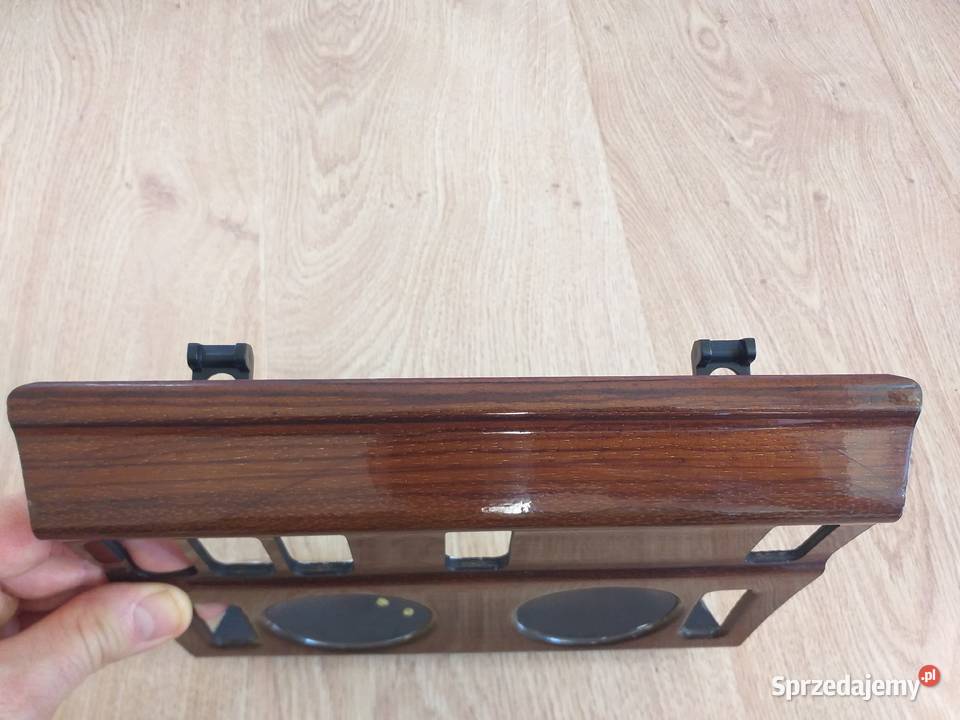 Drewno Dekor panelu nawiewu do Mercedesa W124 sprzedam