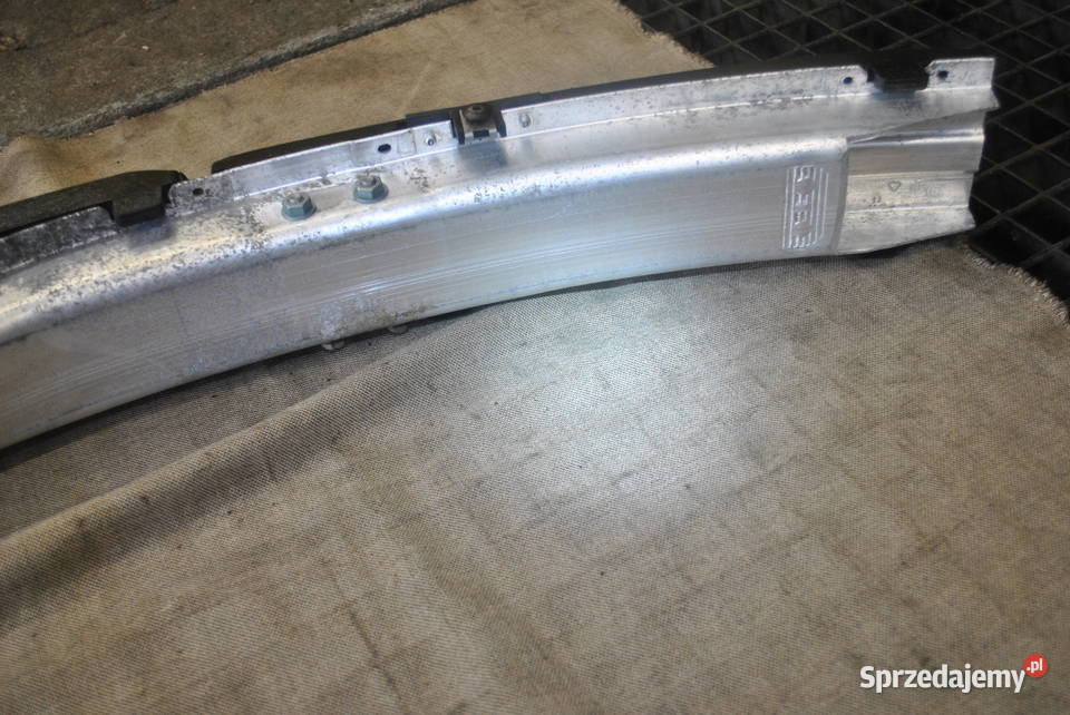 Belka przednia wzmocnienie BMW E60 E61 Poręba