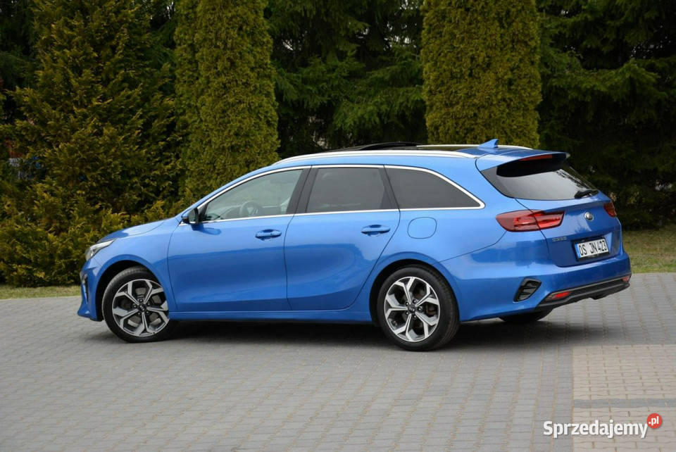 Kia Ceed Buisnee Line Plus Skóry JBL Radar ACC serwisowany w ASO Kia mazowieckie Ostrów Mazowiecka