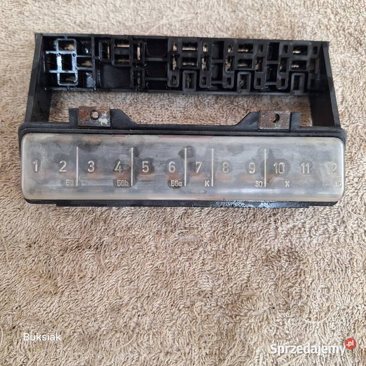 VW Garbus skrzynka bezpieczników na 12 bezp Motoryzacja Gołków sprzedam
