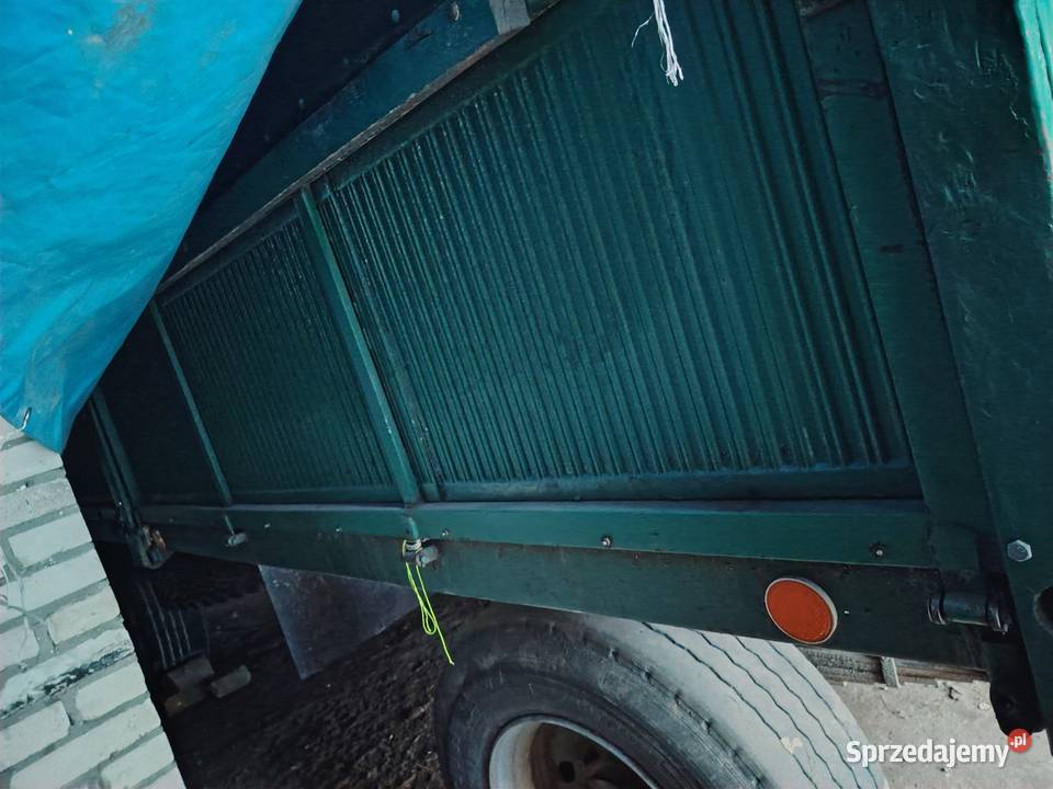Przyczepą rolnicza Autosan d 83 Żmudź