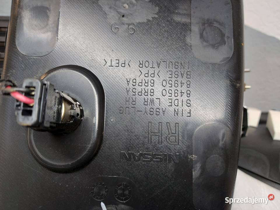 Nissan XTRAIL T33 IV 2023r Boczek tapicerka osobowe