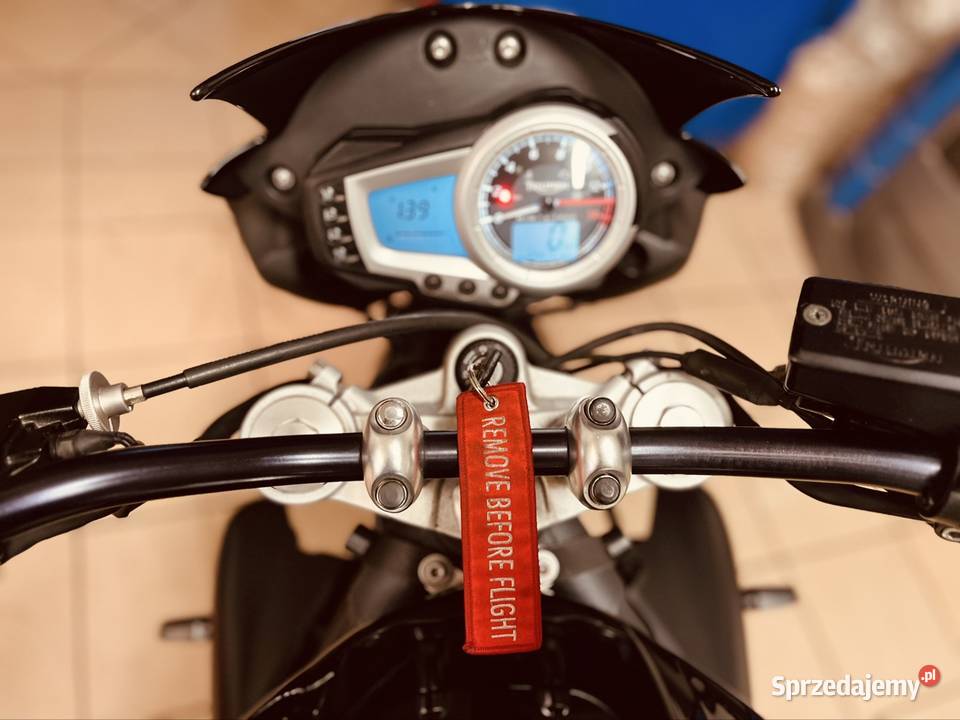 Triumph Street Triple 675 nieuszkodzony
