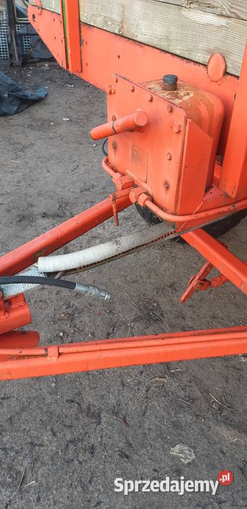 Przyczepa wywrotka HL 8011 zarejestrowana Przyczepy rolnicze Turek sprzedam