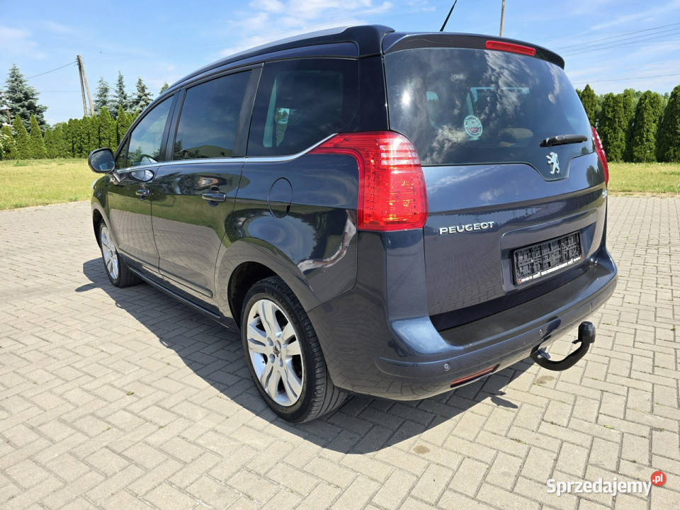 Peugeot 5008 16Turbo Benz 7 FoteliFull światła przeciwmgielne