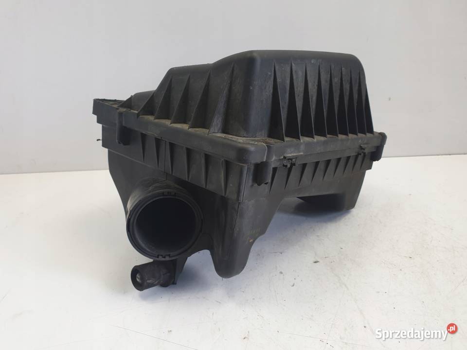 Opel Zafira B 20 T turbo OBUDOWA FILTRA Rudka