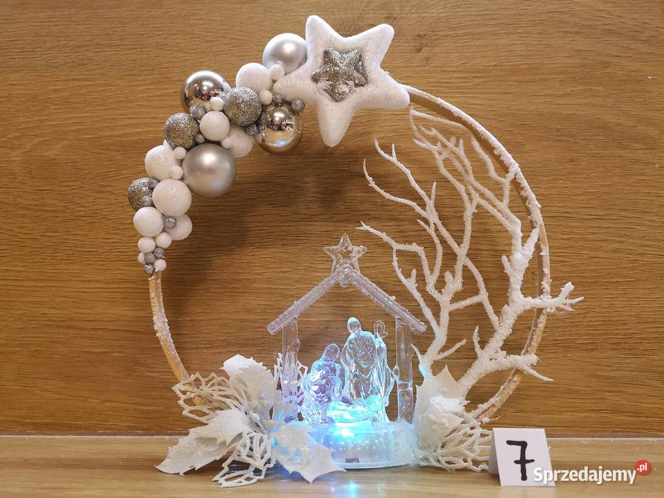 Ręcznie wykonany stroik świąteczny LED z motywem Kielce