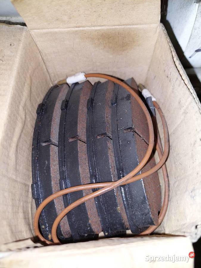 KLOCKI HAMULC RENAULT R21 8695 Z Kielce sprzedam