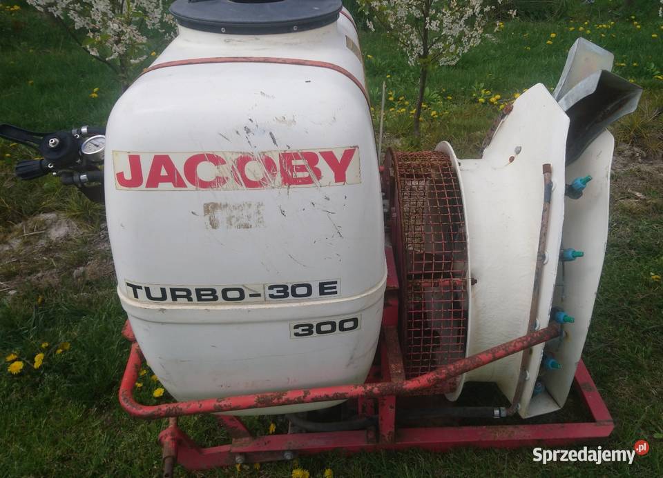 Opryskiwacz sadowniczy 300l Zawieszany odwrotny Kraśnik sprzedam