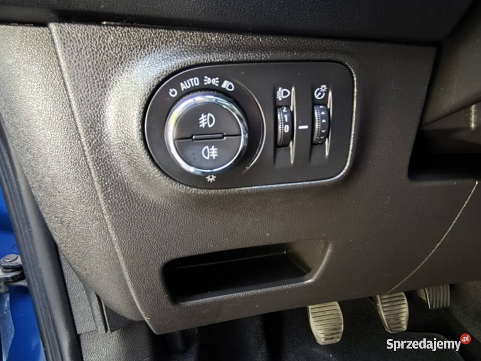 Opel Corsa Bogata Nawigacja Kamera KLimatronik ESP Zgierz