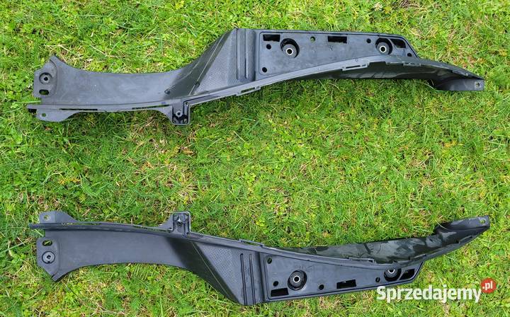 komplet Podłoga podest stopień Suzuki Burgman Plastiki wielkopolskie Piła