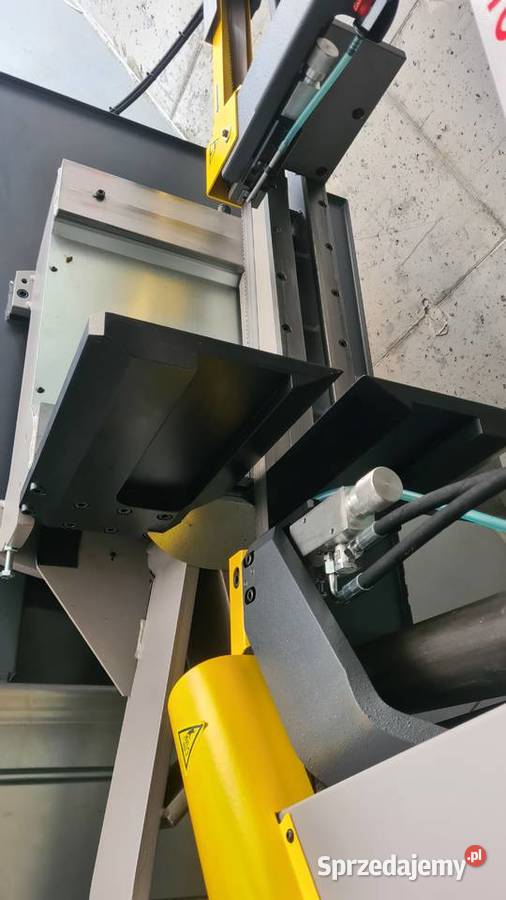 Przecinarka piła taśmowa Bomar Workline 610450 Produkcja wielkopolskie Poznań
