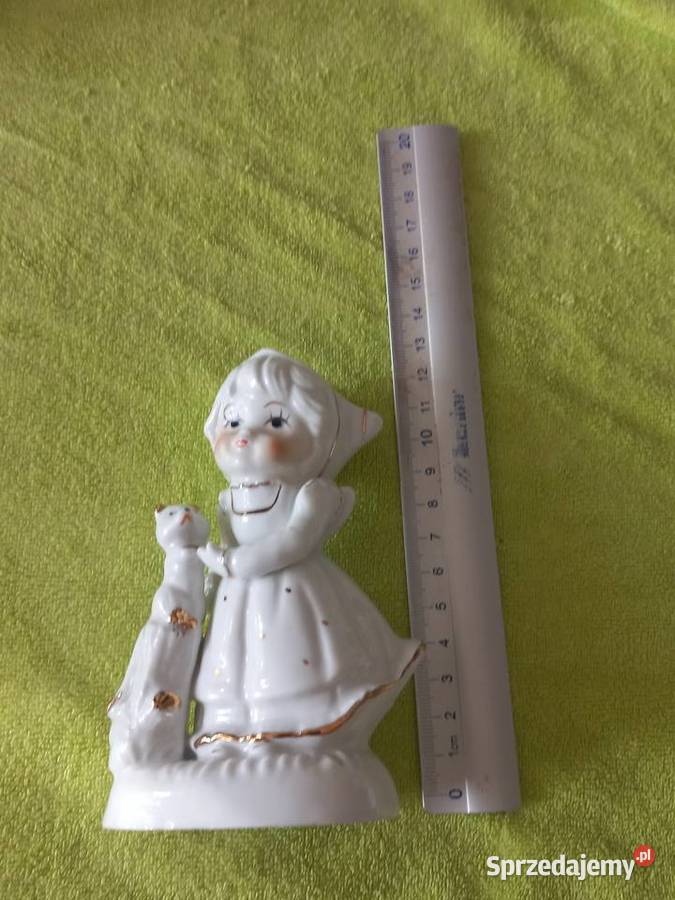 Figurka porcelanowa Dziewczynka z pieskiem kujawsko-pomorskie Toruń