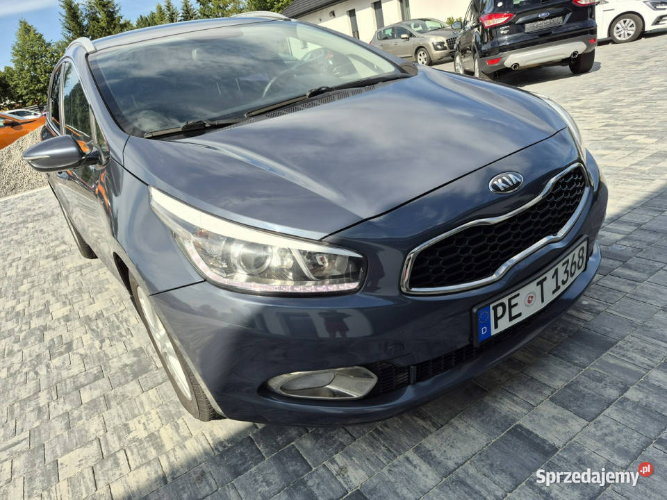 Kia Ceed 16 gdi oświetlenie led Benzyna grzane Kombi Drelów