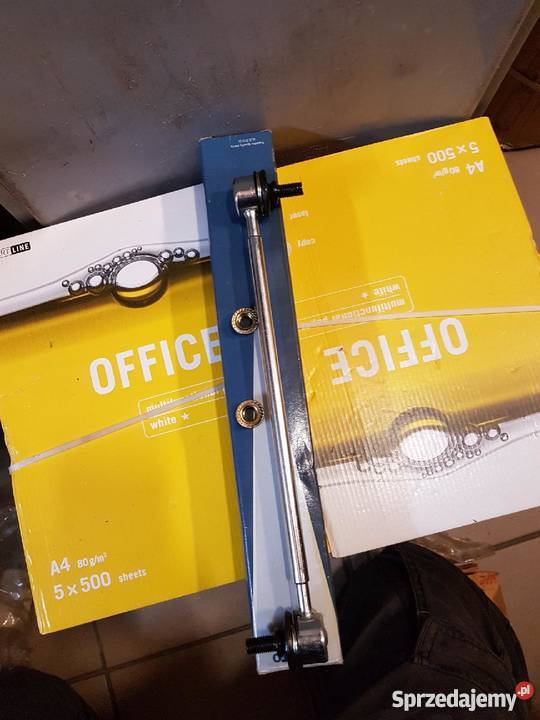 Łącznik drążka stabilizatora przód TOYOTA Białobrzegi