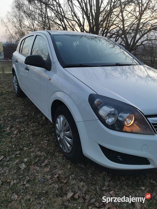 Opel Astra H 14 benzyna Hatchback świętokrzyskie Starachowice