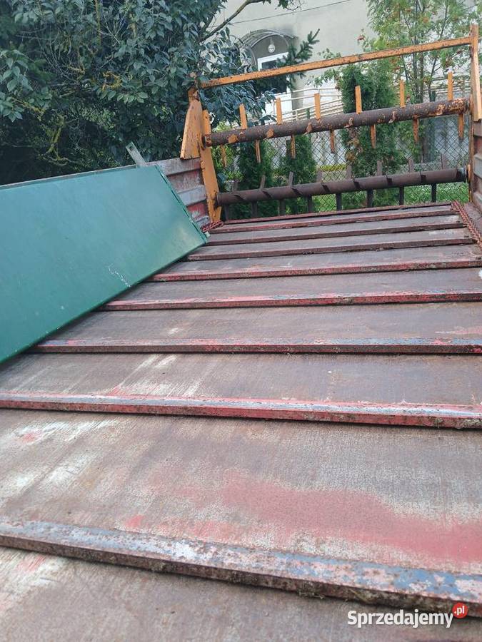 Sprzedam rozrzutnik obornika jednoosiowy nieuszkodzony Rozrzutniki obornika Łomża