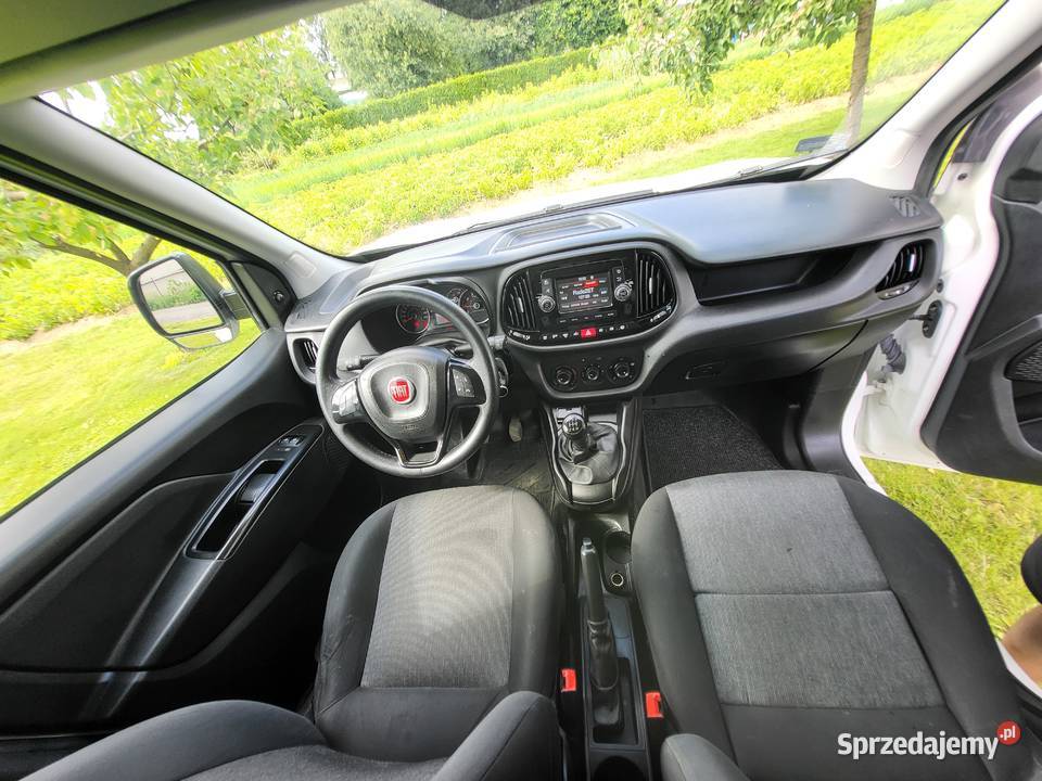 Fiat Doblo 13 MultiJet 90 VAT1 2015 Faktura VAT 1300cm3 Jakubowice Konińskie