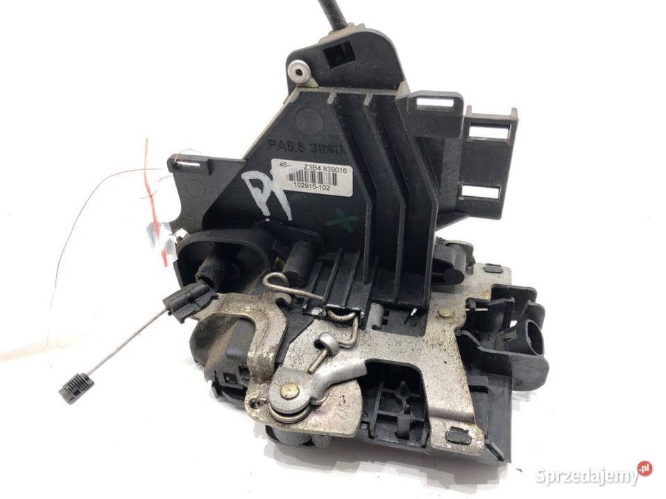 ZAMEK DRZWI PRAWY TYŁ VW POLO IV 9N Hatchback osobowe