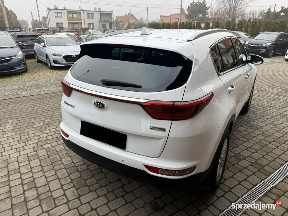 Kia Sportage Rej012017 16 132 klima Navi Kamera manualna Sportage Orzech