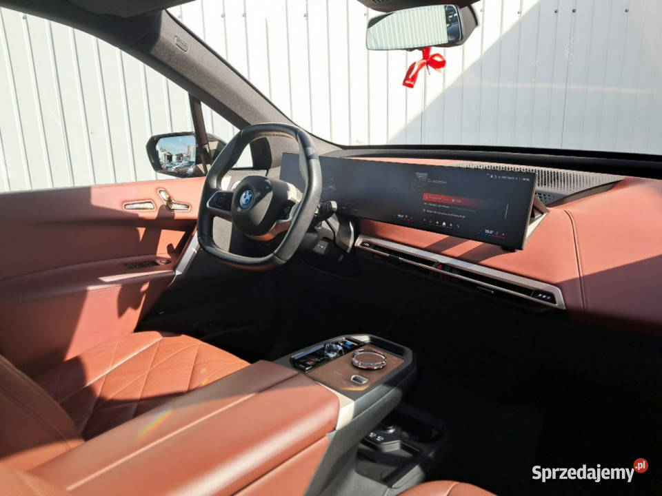 BMW iX Poleasingowe BZ BMW Komorniki