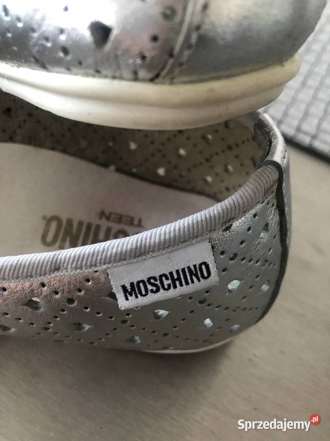 Srebrne balerinki Moschino r 36 Moda i Styl Warszawa