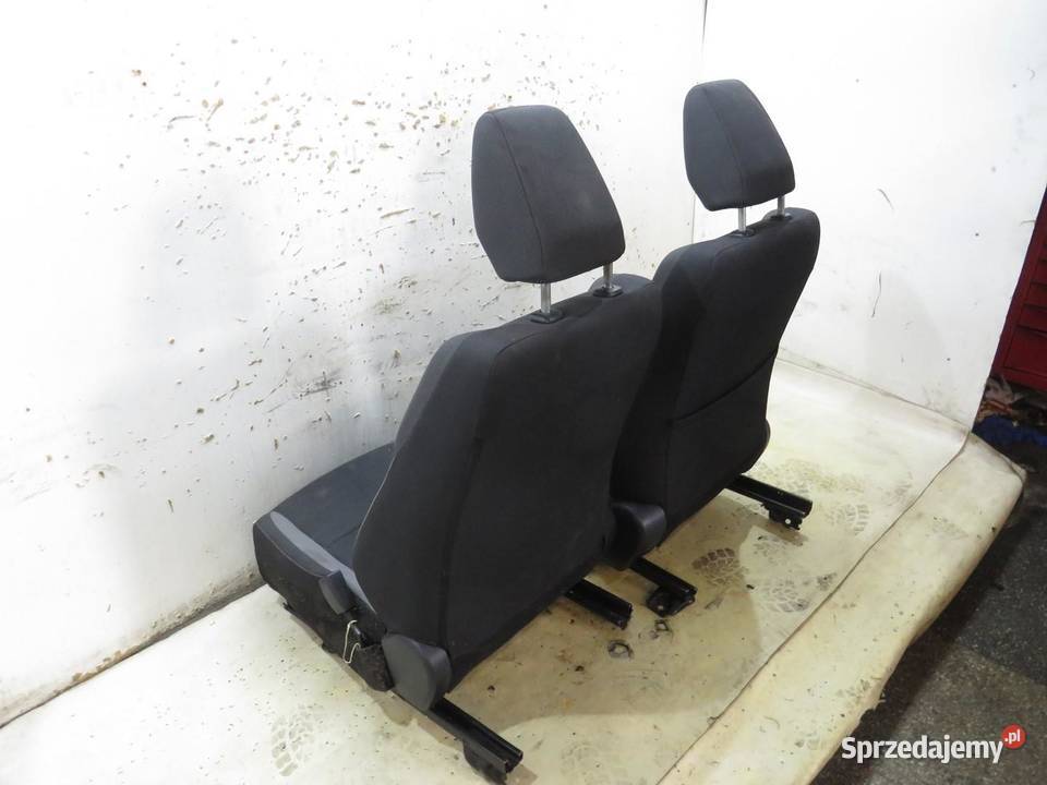 PODUSZKA FOTELA LEWY PRZÓD AURIS II LIFT