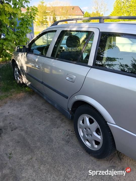 OPEL ASTRA KOMBI 2002 benzyna 16 Szczecinek sprzedam