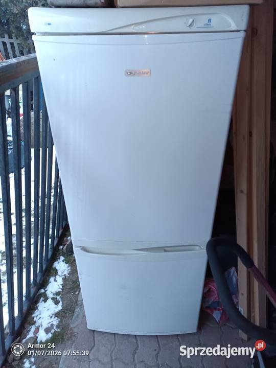 Lodówka polar 147 wys Krze Duże