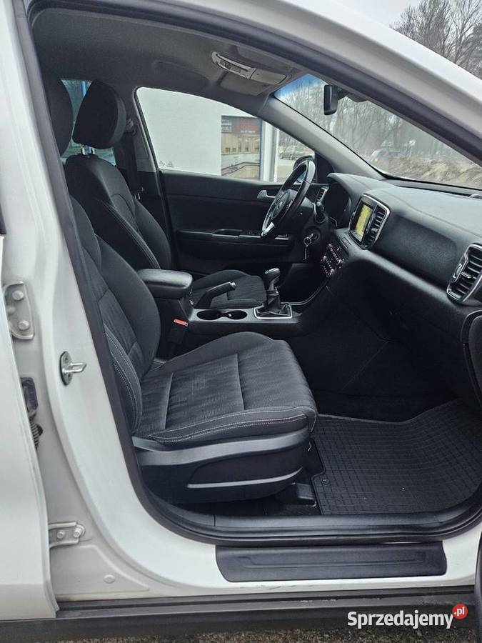 Kia Sportage 17CRDI 116 Euro6 Navi Kamera Ledy CD podkarpackie Sanok sprzedam