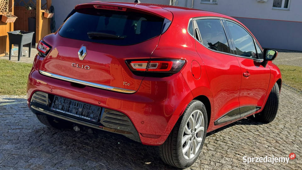 Renault Clio 09T 90 FULL WERSJA Kamera światła Rok produkcji 2016 Clio Strzegom