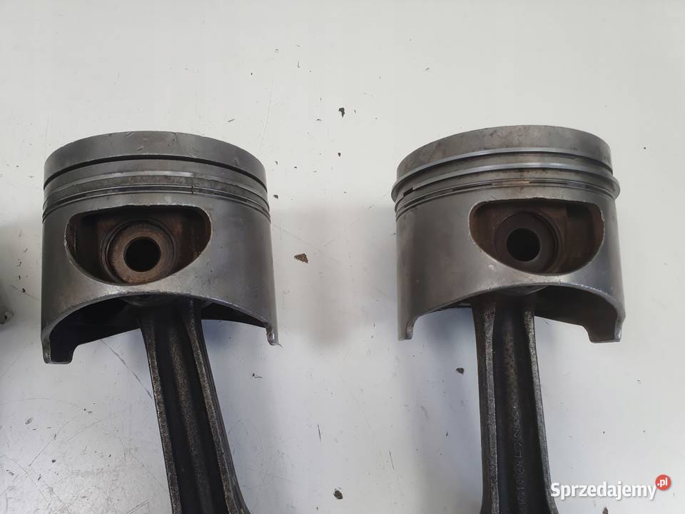 Mercedes W126 C126 56 V8 560 SEC TŁOK Korbowód