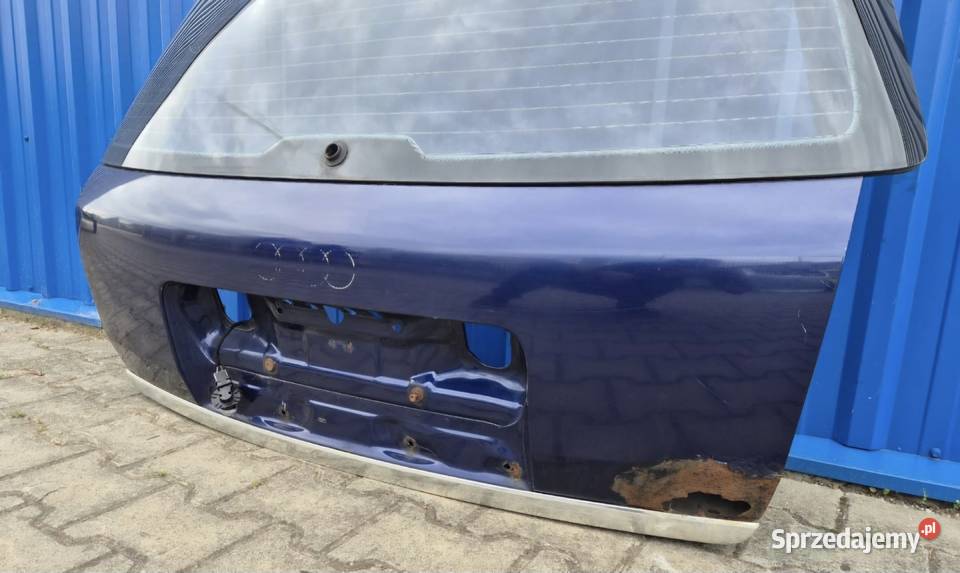 SZYBA KLAPY BAGAŻNIKA KLAPA BAGAŻNIKA TYŁ AUDI Działoszyce